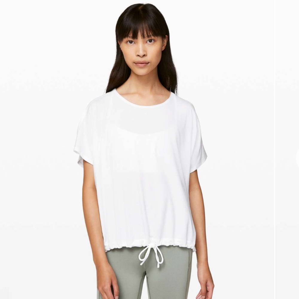 Lululemon Renew the Day Short Sleeve T-shirt Size 4